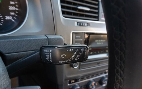 Volkswagen Golf VII, 2013 год, 979 000 рублей, 16 фотография