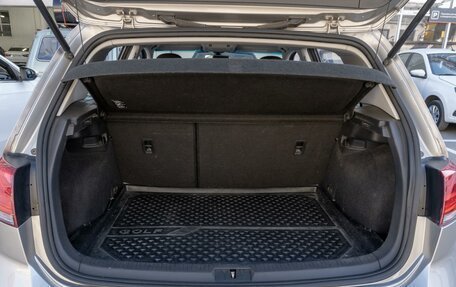 Volkswagen Golf VII, 2013 год, 979 000 рублей, 24 фотография