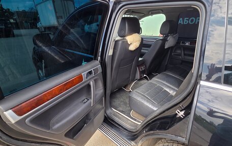 Volkswagen Touareg III, 2003 год, 650 000 рублей, 14 фотография