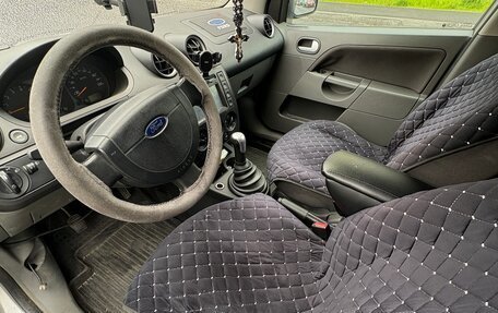 Ford Fiesta, 2002 год, 240 000 рублей, 11 фотография