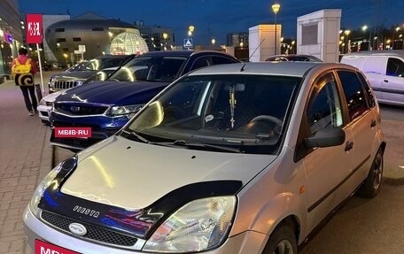 Ford Fiesta, 2002 год, 240 000 рублей, 5 фотография