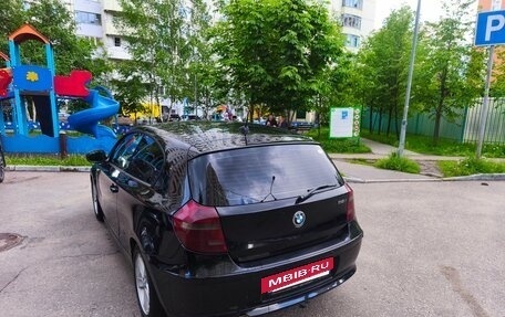 BMW 1 серия, 2011 год, 730 000 рублей, 4 фотография