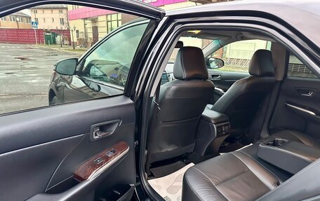 Toyota Camry, 2017 год, 2 100 000 рублей, 3 фотография