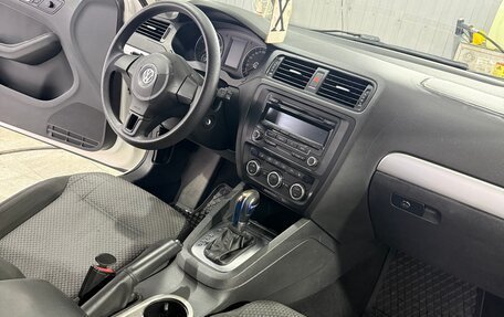 Volkswagen Jetta VI, 2012 год, 795 000 рублей, 11 фотография