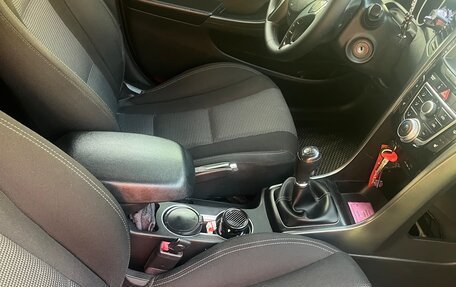 Hyundai i30 II рестайлинг, 2013 год, 820 000 рублей, 7 фотография