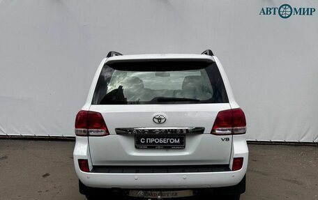 Toyota Land Cruiser 200, 2011 год, 3 200 000 рублей, 7 фотография