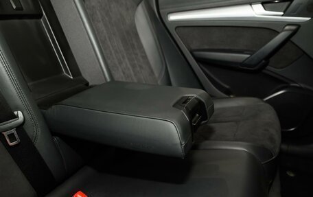 Audi Q5, 2018 год, 2 940 000 рублей, 22 фотография