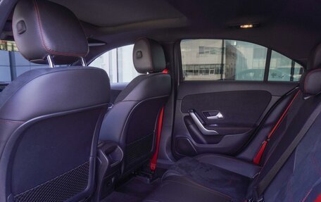 Mercedes-Benz A-Класс AMG, 2021 год, 3 800 000 рублей, 17 фотография