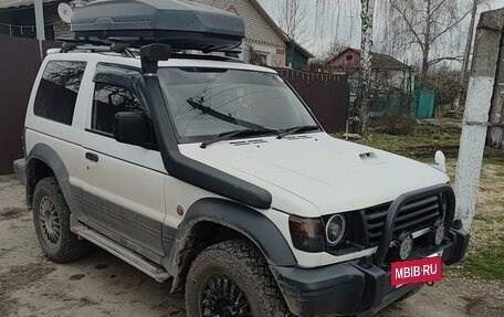 Mitsubishi Pajero III рестайлинг, 1995 год, 735 000 рублей, 8 фотография