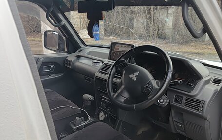 Mitsubishi Pajero III рестайлинг, 1995 год, 735 000 рублей, 12 фотография
