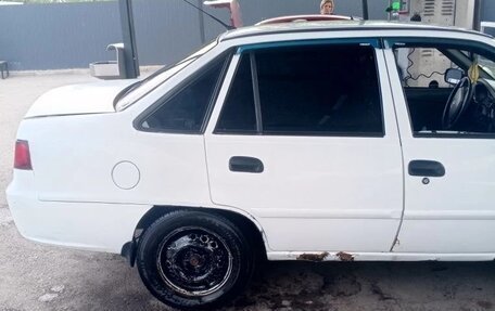 Daewoo Nexia I рестайлинг, 2010 год, 110 000 рублей, 6 фотография