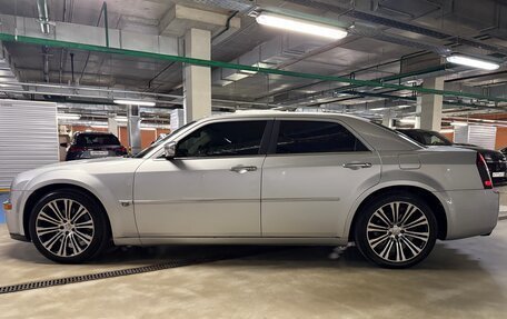 Chrysler 300C II, 2005 год, 1 850 000 рублей, 3 фотография