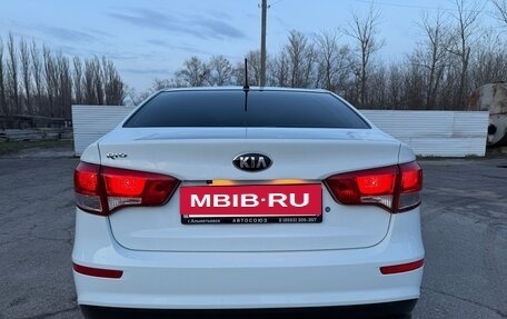 KIA Rio III рестайлинг, 2016 год, 820 000 рублей, 7 фотография