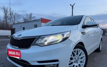 KIA Rio III рестайлинг, 2016 год, 820 000 рублей, 3 фотография