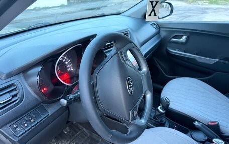 KIA Rio III рестайлинг, 2016 год, 820 000 рублей, 25 фотография