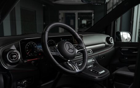 Mercedes-Benz V-Класс, 2025 год, 20 000 000 рублей, 22 фотография