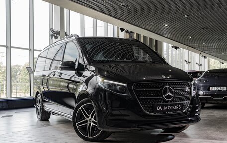 Mercedes-Benz V-Класс, 2025 год, 20 000 000 рублей, 10 фотография