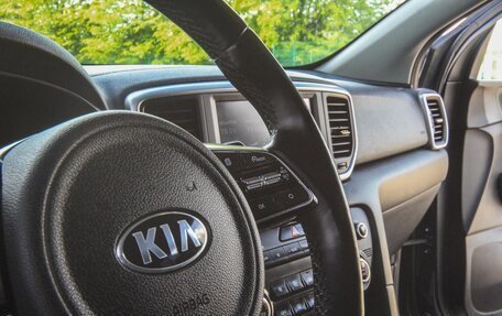 KIA Sportage IV рестайлинг, 2019 год, 1 999 000 рублей, 10 фотография
