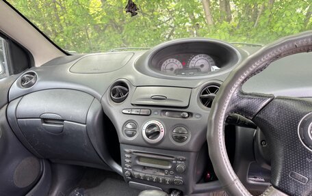 Toyota Vitz, 2001 год, 218 000 рублей, 9 фотография