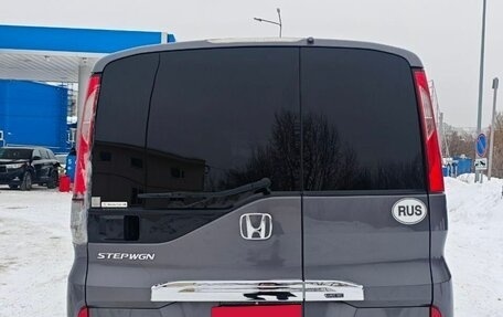 Honda Stepwgn IV, 2015 год, 1 800 000 рублей, 5 фотография