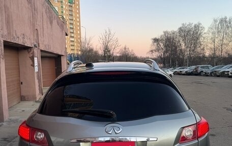 Infiniti FX I, 2004 год, 650 000 рублей, 8 фотография