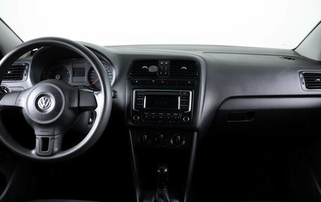 Volkswagen Polo VI (EU Market), 2012 год, 719 000 рублей, 13 фотография