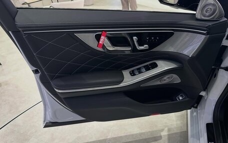 Mercedes-Benz S-Класс, 2026 год, 24 000 000 рублей, 12 фотография