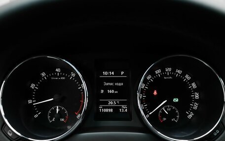 Skoda Yeti I рестайлинг, 2015 год, 1 490 000 рублей, 11 фотография