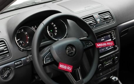 Skoda Yeti I рестайлинг, 2015 год, 1 490 000 рублей, 8 фотография