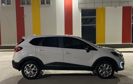 Renault Kaptur I рестайлинг, 2017 год, 1 375 000 рублей, 5 фотография