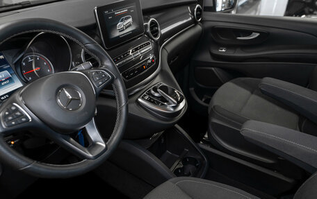 Mercedes-Benz V-Класс, 2016 год, 3 700 000 рублей, 15 фотография