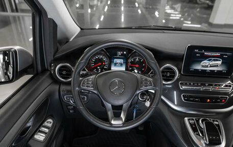 Mercedes-Benz V-Класс, 2016 год, 3 700 000 рублей, 10 фотография