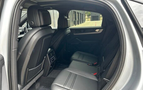Porsche Cayenne III, 2025 год, 12 990 000 рублей, 10 фотография
