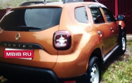 Renault Duster, 2021 год, 1 950 000 рублей, 2 фотография