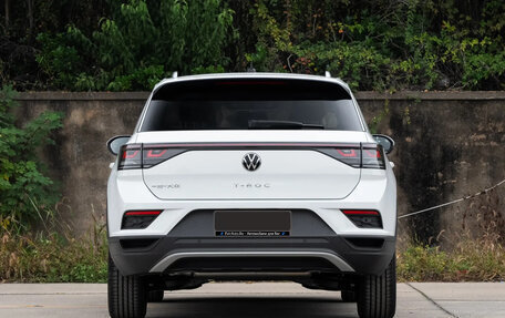 Volkswagen T-Roc I, 2026 год, 2 150 000 рублей, 40 фотография
