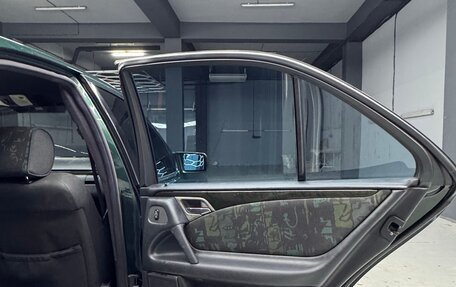 Mercedes-Benz E-Класс, 1997 год, 700 000 рублей, 18 фотография
