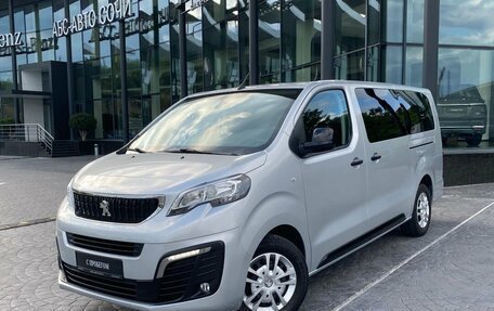 Peugeot Traveller I, 2020 год, 3 490 000 рублей, 1 фотография
