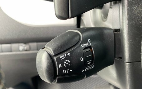 Peugeot Traveller I, 2020 год, 3 490 000 рублей, 21 фотография