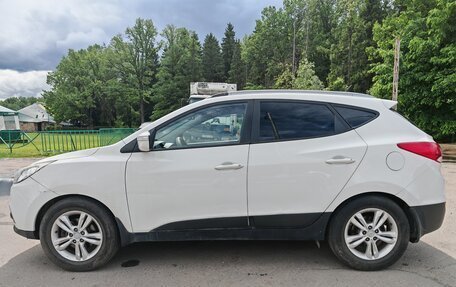 Hyundai ix35 I рестайлинг, 2012 год, 1 000 000 рублей, 4 фотография