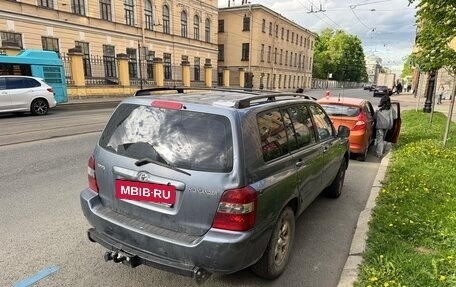 Toyota Highlander III, 2005 год, 730 000 рублей, 2 фотография