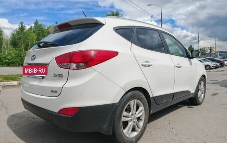Hyundai ix35 I рестайлинг, 2012 год, 1 000 000 рублей, 7 фотография