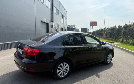 Volkswagen Jetta VI, 2014 год, 990 000 рублей, 4 фотография