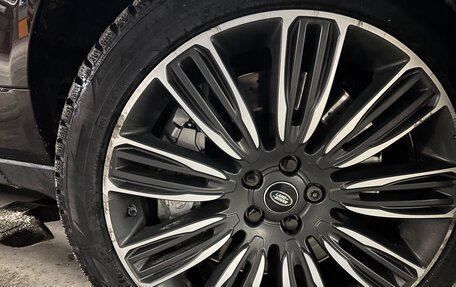 Land Rover Range Rover IV рестайлинг, 2018 год, 6 800 000 рублей, 17 фотография