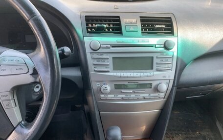 Toyota Camry, 2011 год, 921 000 рублей, 10 фотография