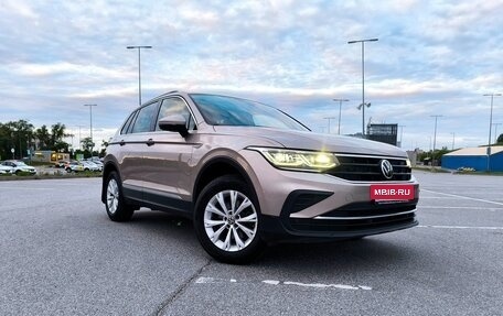 Volkswagen Tiguan II, 2021 год, 2 850 000 рублей, 4 фотография