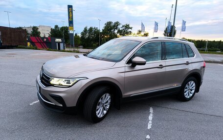 Volkswagen Tiguan II, 2021 год, 2 850 000 рублей, 14 фотография