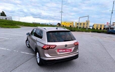 Volkswagen Tiguan II, 2021 год, 2 850 000 рублей, 10 фотография