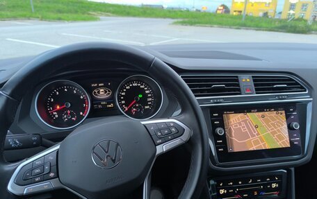 Volkswagen Tiguan II, 2021 год, 2 850 000 рублей, 26 фотография