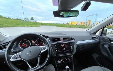 Volkswagen Tiguan II, 2021 год, 2 850 000 рублей, 27 фотография