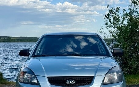 KIA Rio II, 2006 год, 450 000 рублей, 1 фотография
